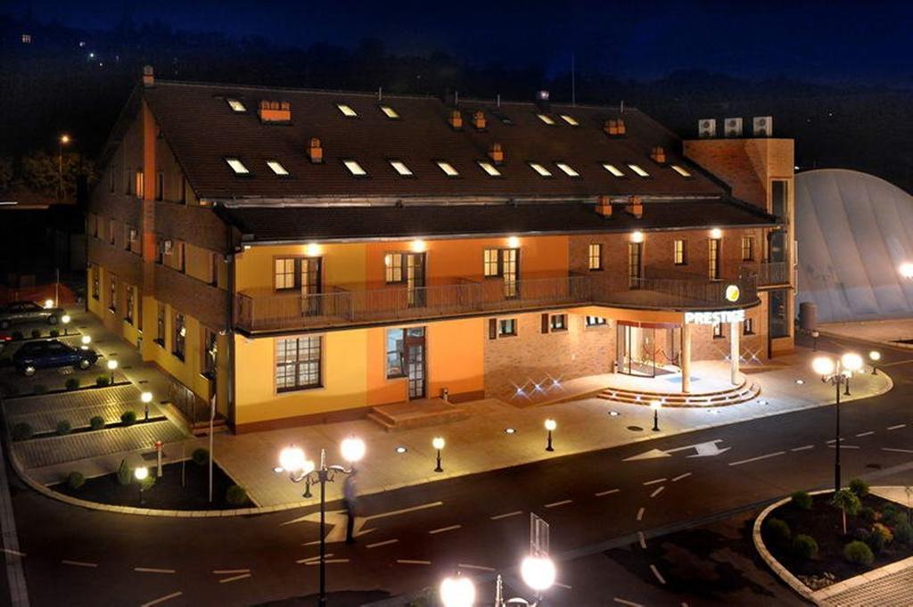 Hotel Prestige Belgrade Exterior photo
