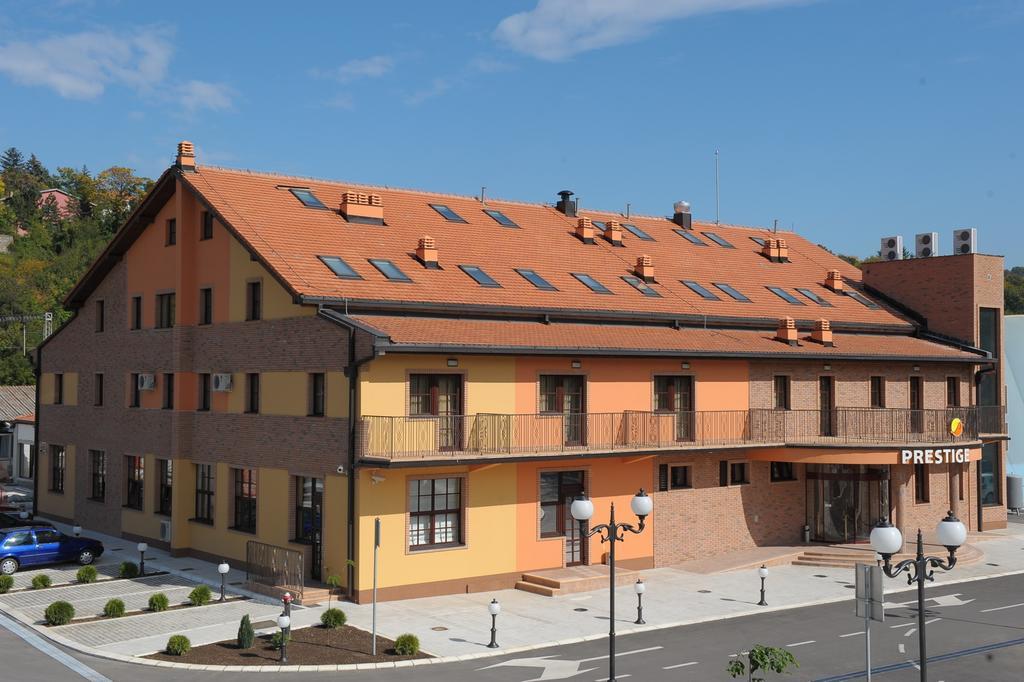 Hotel Prestige Belgrade Exterior photo