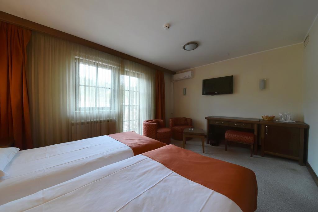 Hotel Prestige Belgrade Exterior photo